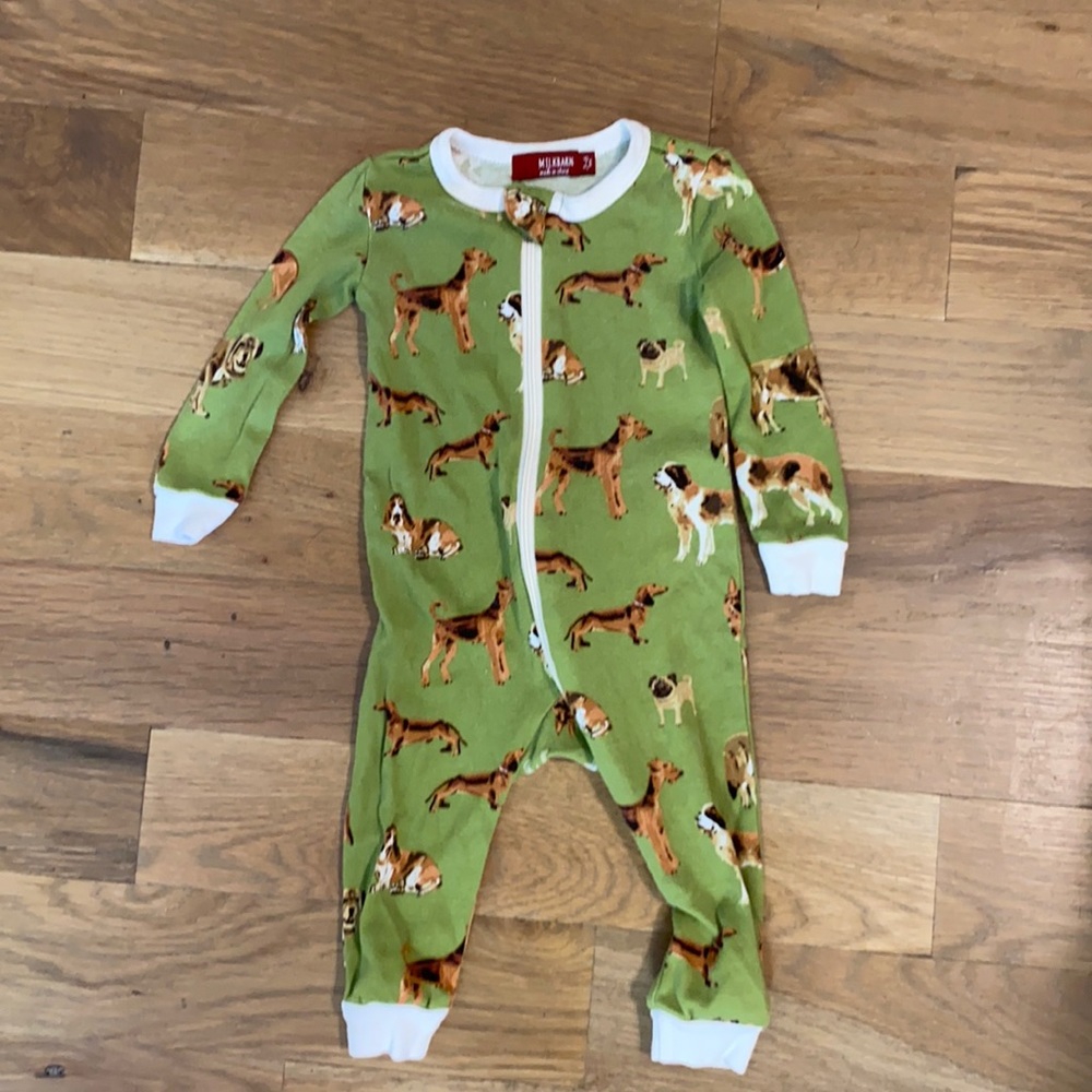Milkbarn baby onsie